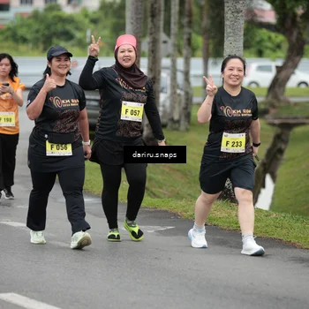 Runner Photo 8584390