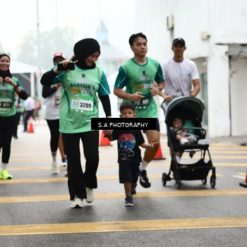 Runner Photo 8584402