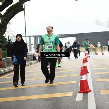 Runner Photo 8584411
