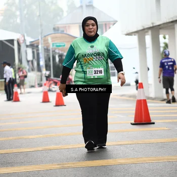 Runner Photo 8584415