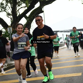 Runner Photo 8584425