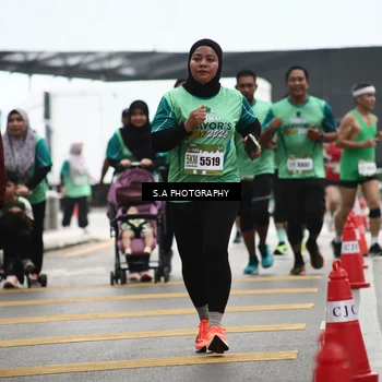 Runner Photo 8584456