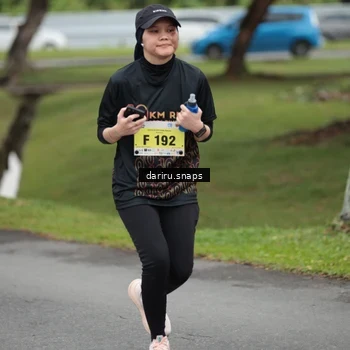 Runner Photo 8584479