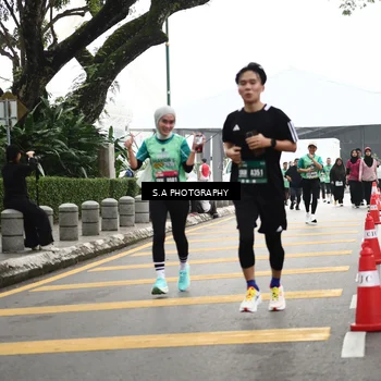 Runner Photo 8584527
