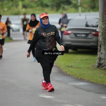 Runner Photo 8584549