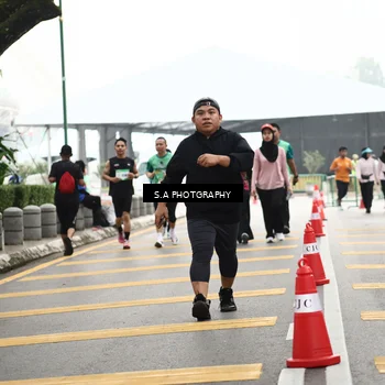 Runner Photo 8584552
