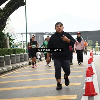Runner Photo 8584555