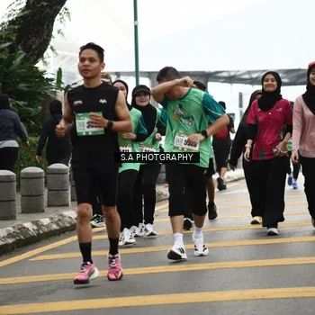 Runner Photo 8584559