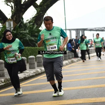 Runner Photo 8584574