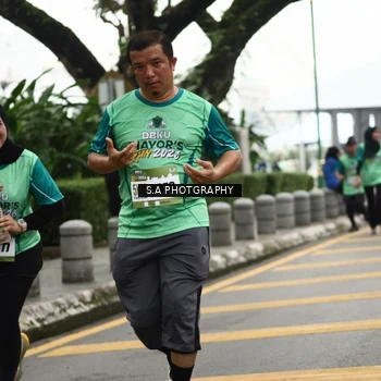 Runner Photo 8584576