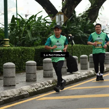 Runner Photo 8584590