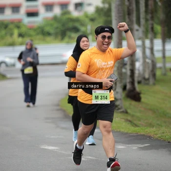 Runner Photo 8584592