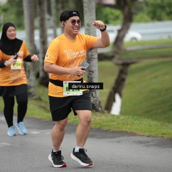 Runner Photo 8584594