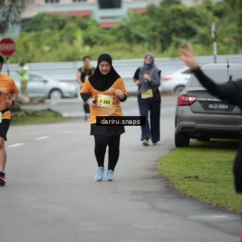 Runner Photo 8584621