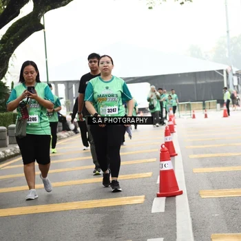 Runner Photo 8584636