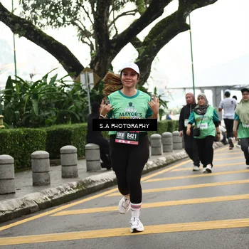 Runner Photo 8584661