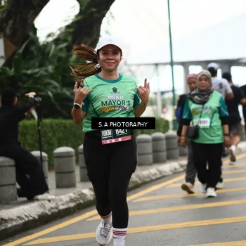 Runner Photo 8584663