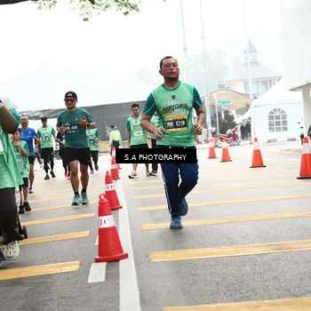 Runner Photo 8584671