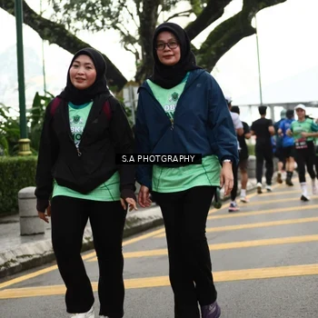 Runner Photo 8584674