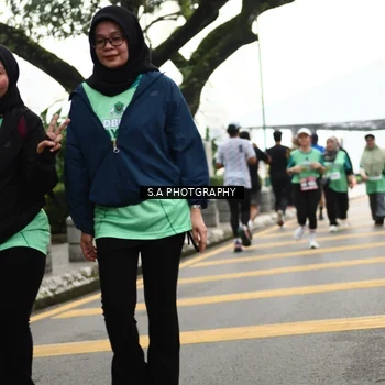 Runner Photo 8584681