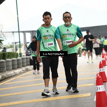 Runner Photo 8584687