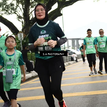 Runner Photo 8584692