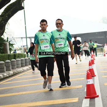 Runner Photo 8584693