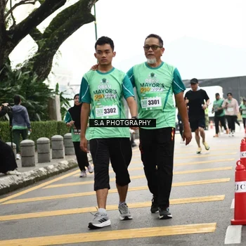 Runner Photo 8584695