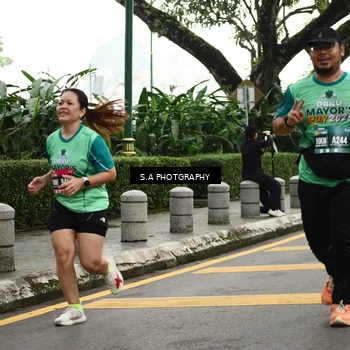 Runner Photo 8584706