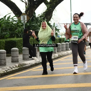 Runner Photo 8584710
