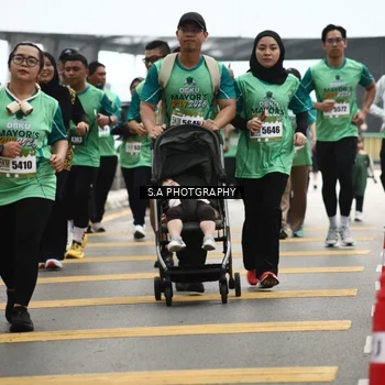 Runner Photo 8584745