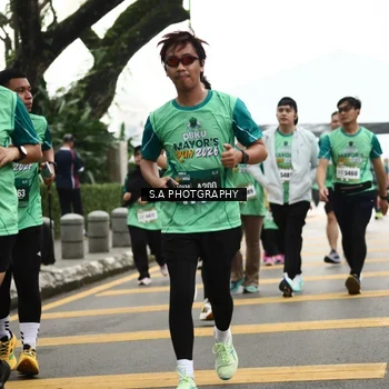 Runner Photo 8584746