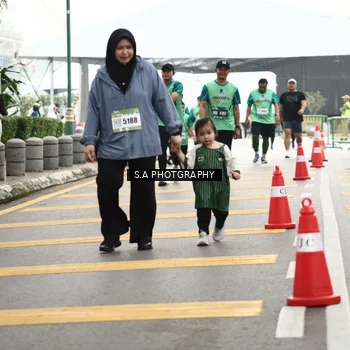 Runner Photo 8584765