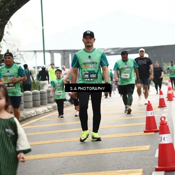 Runner Photo 8584781