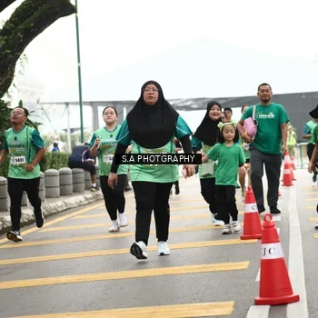 Runner Photo 8584811