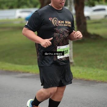 Runner Photo 8584854