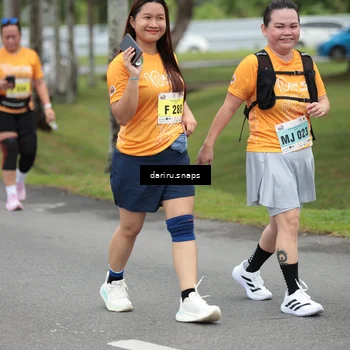 Runner Photo 8584859