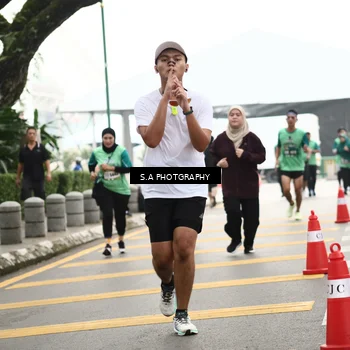 Runner Photo 8584870