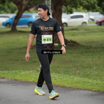 Runner Photo 8584874
