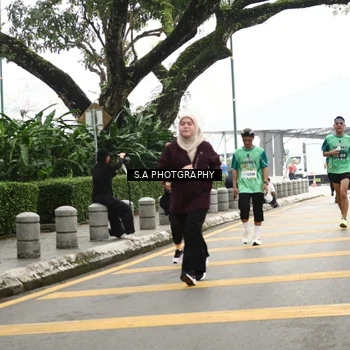 Runner Photo 8584881