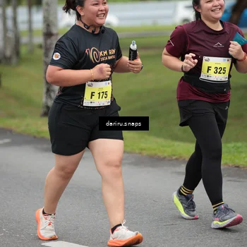 Runner Photo 8584890