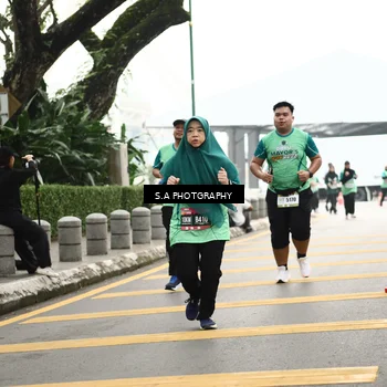 Runner Photo 8584893