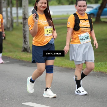 Runner Photo 8584898
