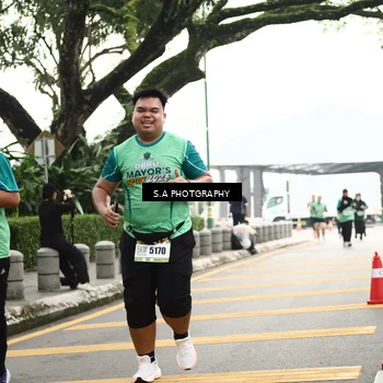 Runner Photo 8584908