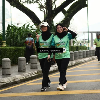 Runner Photo 8584913
