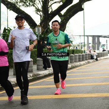 Runner Photo 8584914