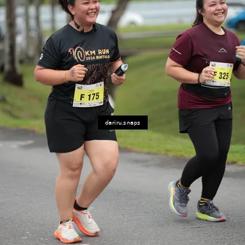 Runner Photo 8584945