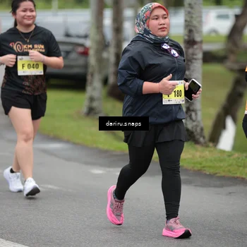 Runner Photo 8584957