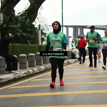 Runner Photo 8584965