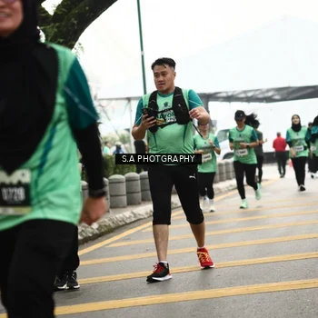 Runner Photo 8584974